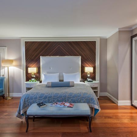 โรงแรมอีลิต เวิลด์ บิซิเนส อิสตันบูล ภายนอก รูปภาพ A bedroom at the hotel