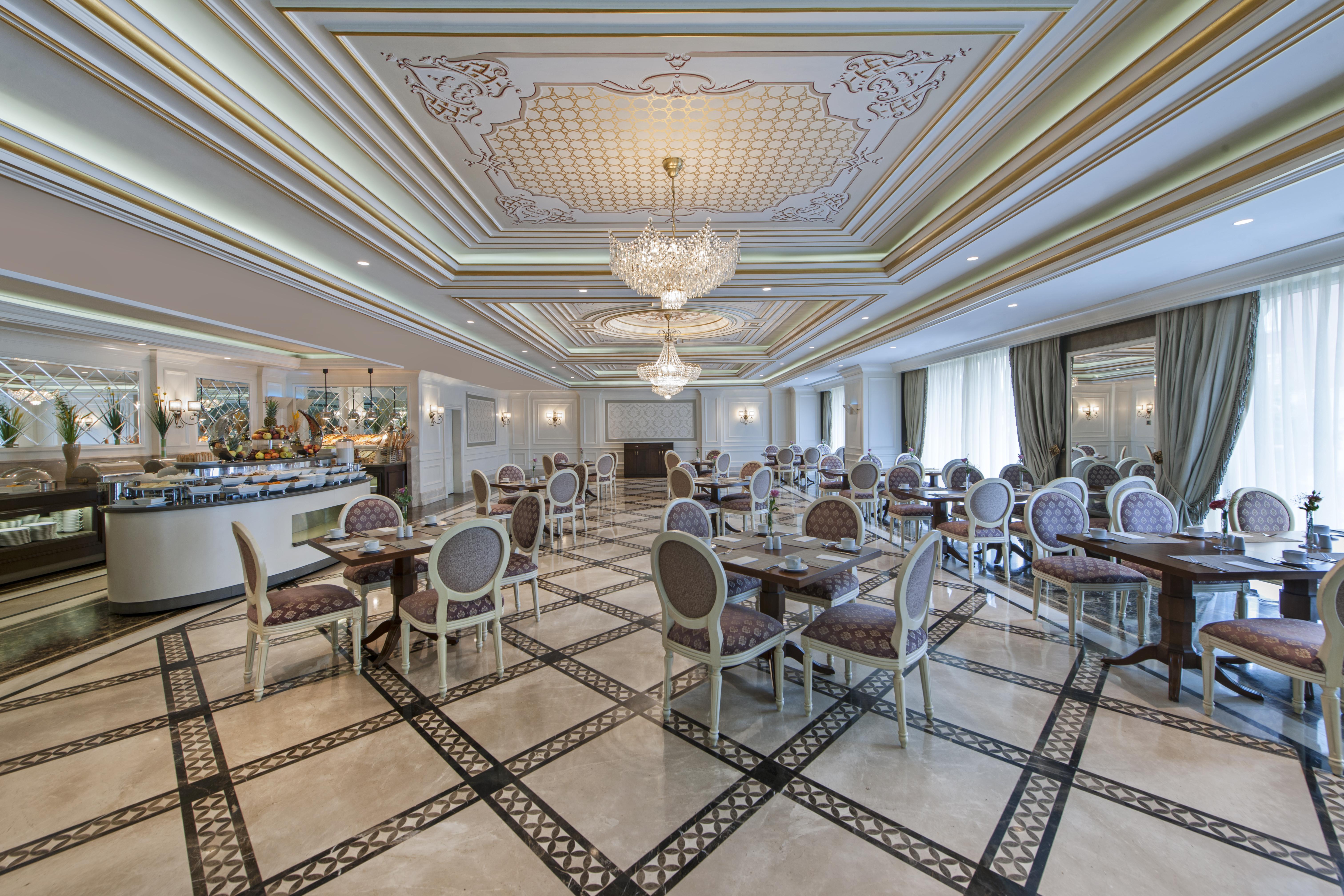 โรงแรมอีลิต เวิลด์ บิซิเนส อิสตันบูล ภายนอก รูปภาพ The restaurant